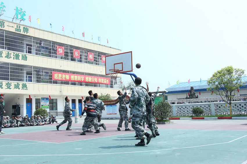 全封闭式学校,青春期叛逆孩子学校