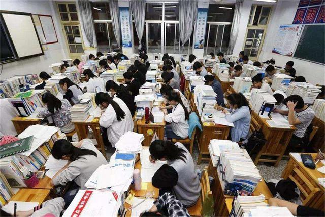 高二学不进去了怎么办(高二学生不想学了怎么办)(图4)